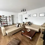 E Apartment, In Center, Cozy Apartment