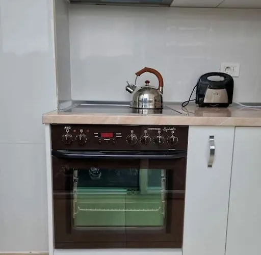 E Apartment, In Center, Cozy Appartamento