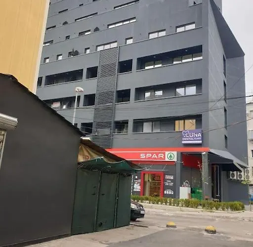 E Apartment, In Center, Cozy Tirana